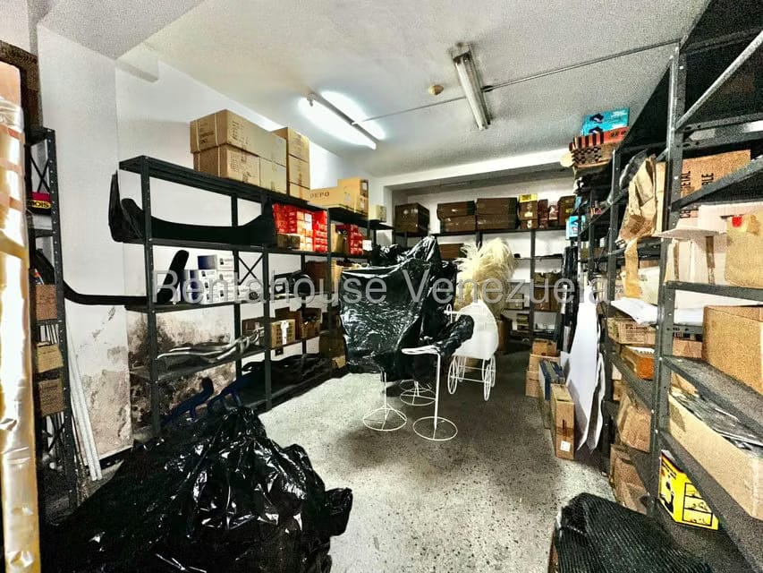 Comercial (Edificio) en Venta en Catia, Distrito Metropolitano - 8