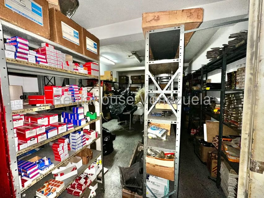 Comercial (Edificio) en Venta en Catia, Distrito Metropolitano - 10