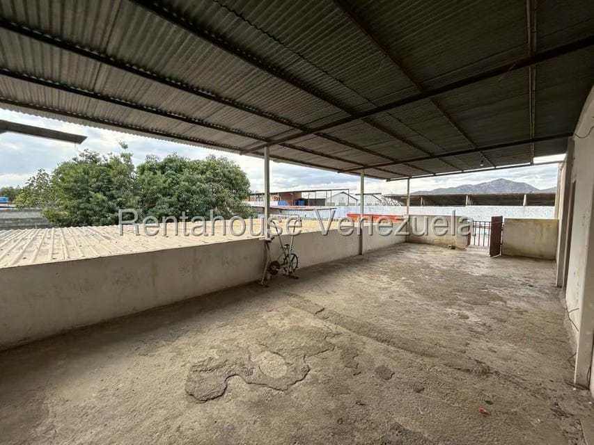 Comercial (Local Comercial) en Alquiler en Zona Oeste, Lara - 20