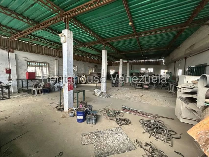 Comercial (Local Comercial) en Alquiler en Zona Oeste, Lara - 7