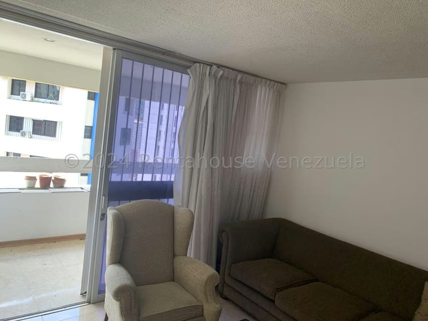 Apartamento (1 Nivel) en Venta en El Cigarral, Distrito Metropolitano - 13