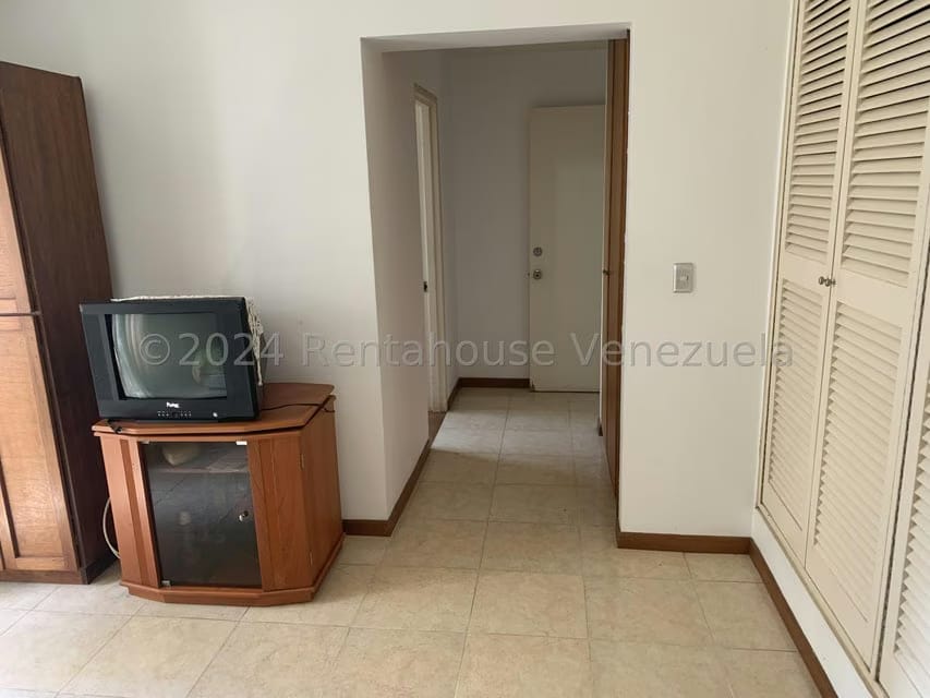 Apartamento (1 Nivel) en Venta en El Cigarral, Distrito Metropolitano - 25