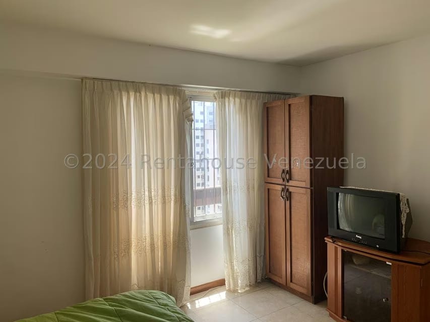 Apartamento (1 Nivel) en Venta en El Cigarral, Distrito Metropolitano - 33