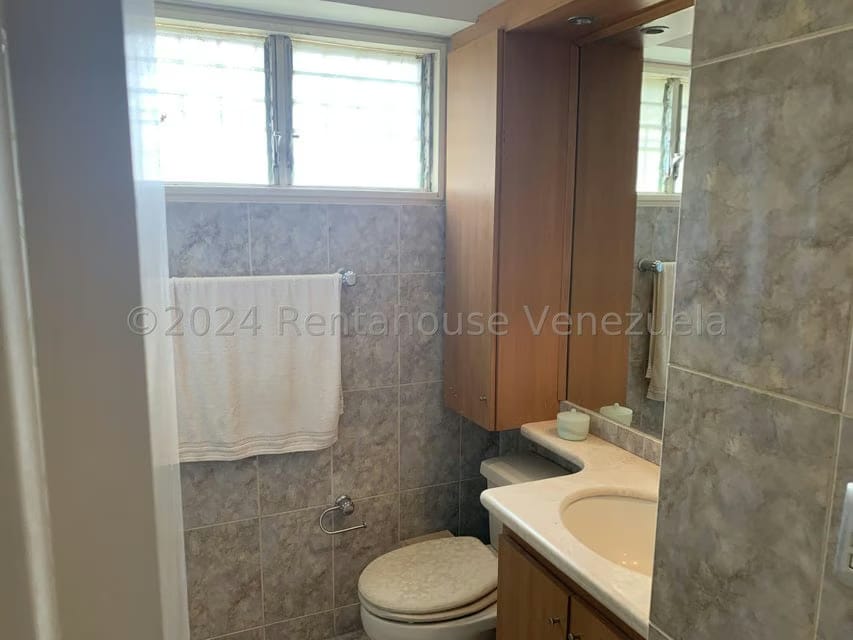 Apartamento (1 Nivel) en Venta en El Cigarral, Distrito Metropolitano - 35