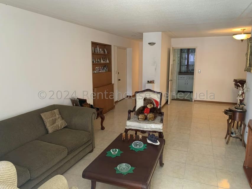 Apartamento (1 Nivel) en Venta en El Cigarral, Distrito Metropolitano - 5