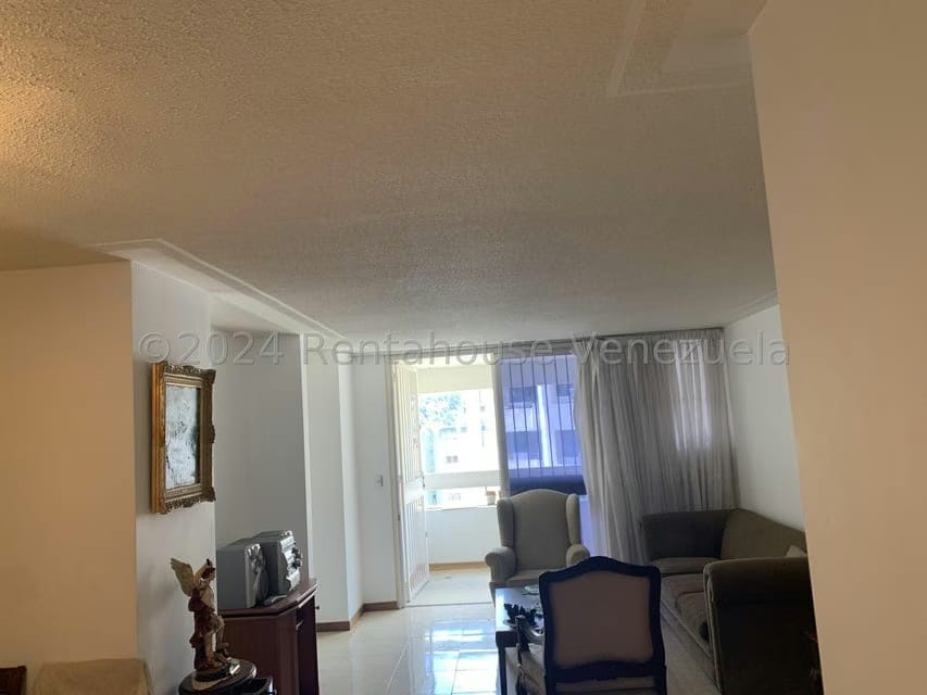 Apartamento (1 Nivel) en Venta en El Cigarral, Distrito Metropolitano - 10