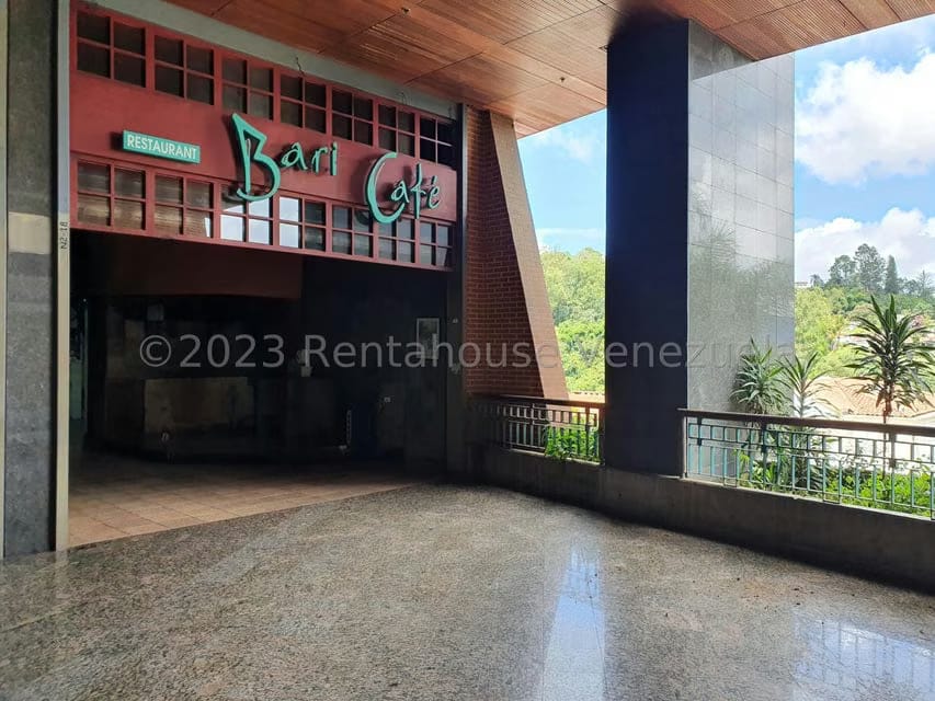 Comercial (Local Comercial) en Venta en Lomas de La Lagunita, Distrito Metropolitano - 8
