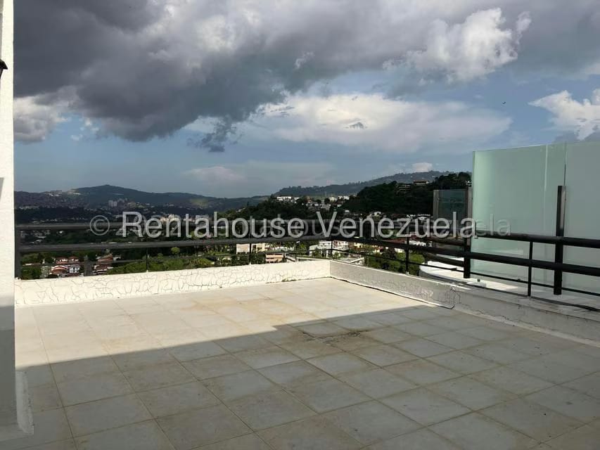 Apartamento (Duplex) en Alquiler en Colinas del Tamanaco, Distrito Metropolitano - 27