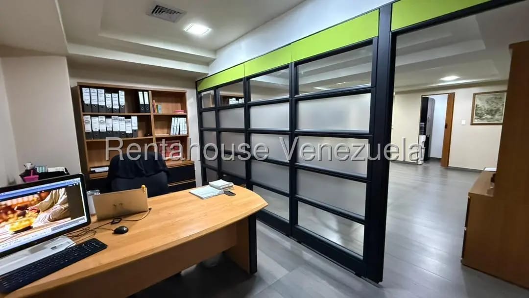 Comercial (Oficina) en Venta en La Viña, Carabobo - 4