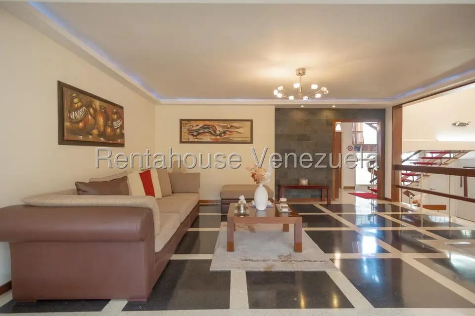 Casa (Multipes Niveles) en Venta en El Marques, Distrito Metropolitano - 33