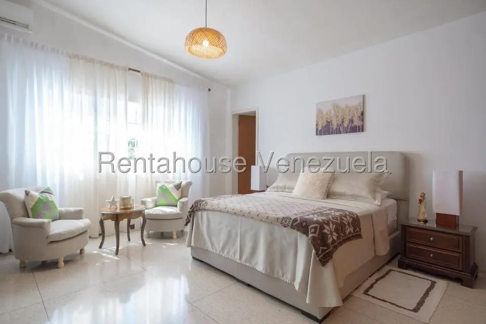 Casa (Multipes Niveles) en Venta en El Marques, Distrito Metropolitano - 38