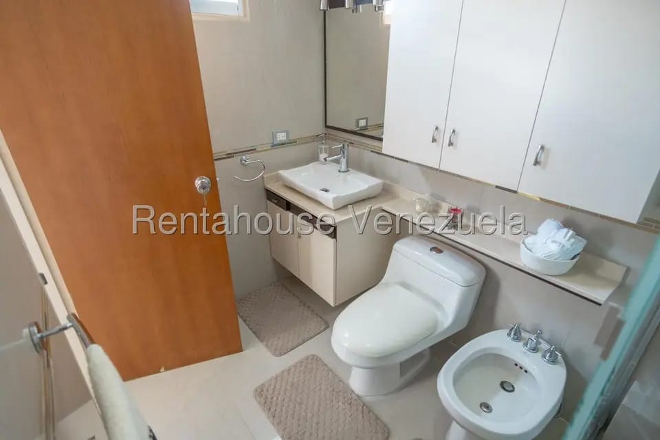 Casa (Multipes Niveles) en Venta en El Marques, Distrito Metropolitano - 40