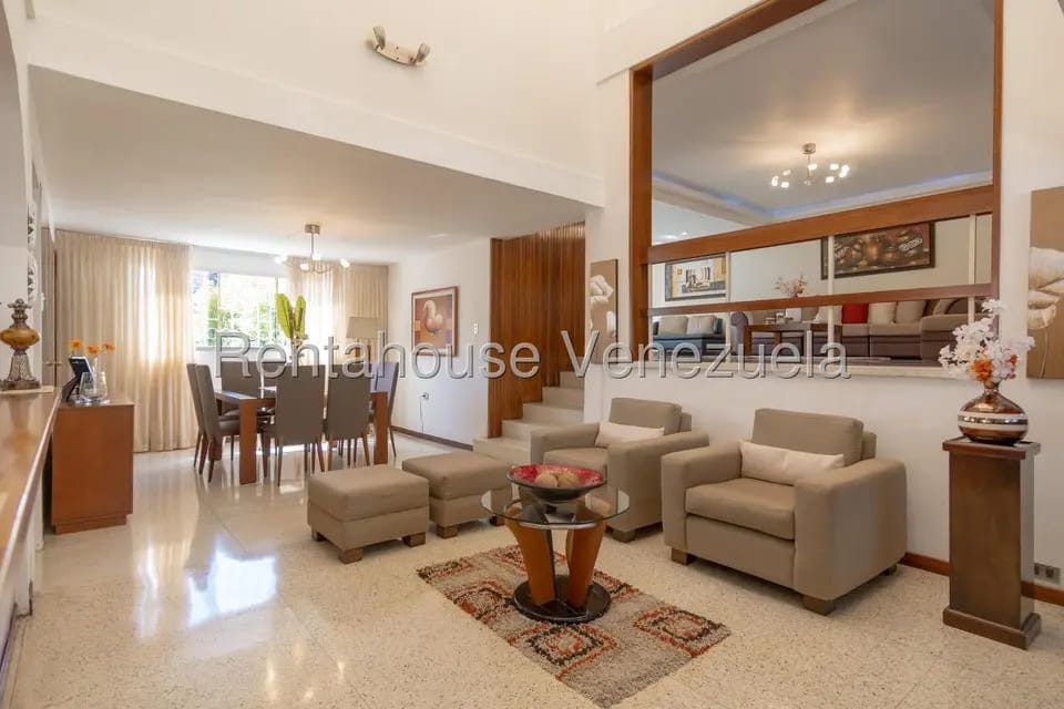 Casa (Multipes Niveles) en Venta en El Marques, Distrito Metropolitano - 6