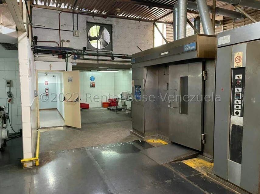 Comercial (Galpon - Deposito) en Venta en La Trinidad, Distrito Metropolitano - 5
