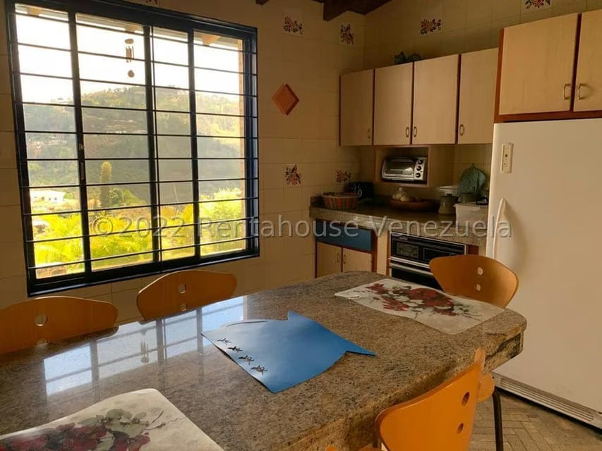Casa (1 Nivel) en Venta en Colinas del Tamanaco, Distrito Metropolitano - 12