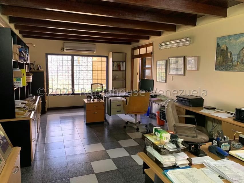 Casa (1 Nivel) en Venta en Colinas del Tamanaco, Distrito Metropolitano - 32