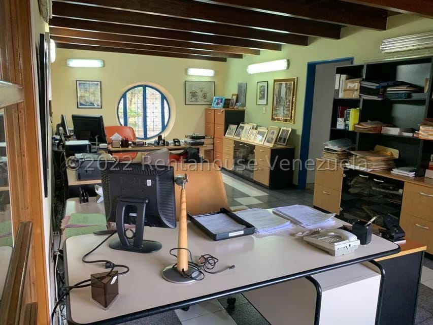 Casa (1 Nivel) en Venta en Colinas del Tamanaco, Distrito Metropolitano - 33