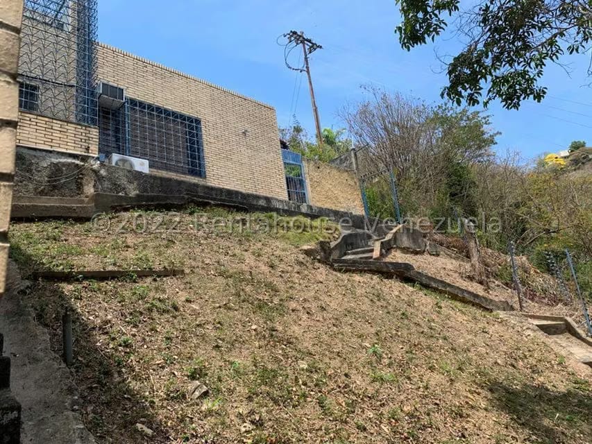 Casa (1 Nivel) en Venta en Colinas del Tamanaco, Distrito Metropolitano - 41