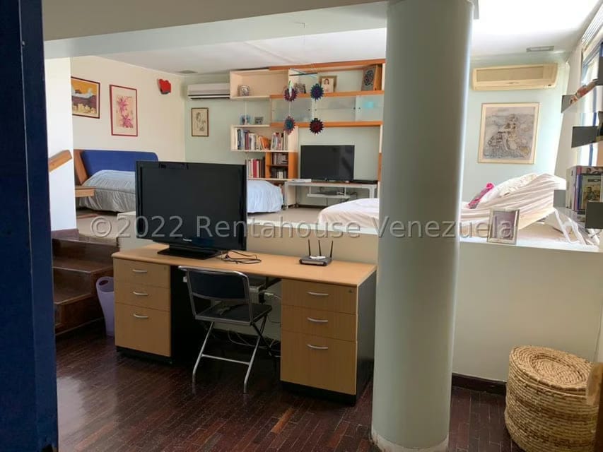 Casa (1 Nivel) en Venta en Colinas del Tamanaco, Distrito Metropolitano - 80