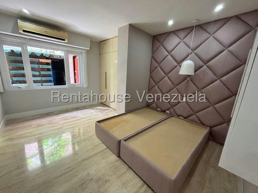 Apartamento (1 Nivel) en Venta en Campo Alegre, Distrito Metropolitano - 16