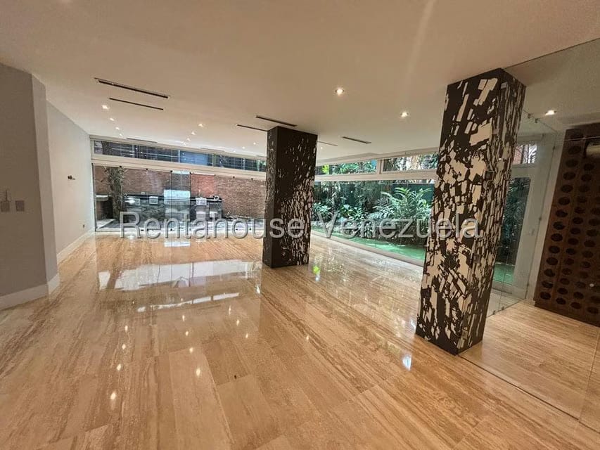 Apartamento (1 Nivel) en Venta en Campo Alegre, Distrito Metropolitano - 8