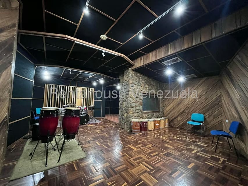 Casa (Duplex) en Venta en Alta Florida, Distrito Metropolitano - 22