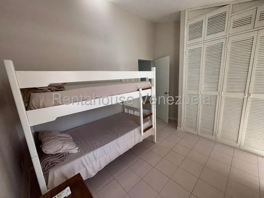 Townhouse (Duplex) en Venta en La Mira, Nueva Esparta - 17