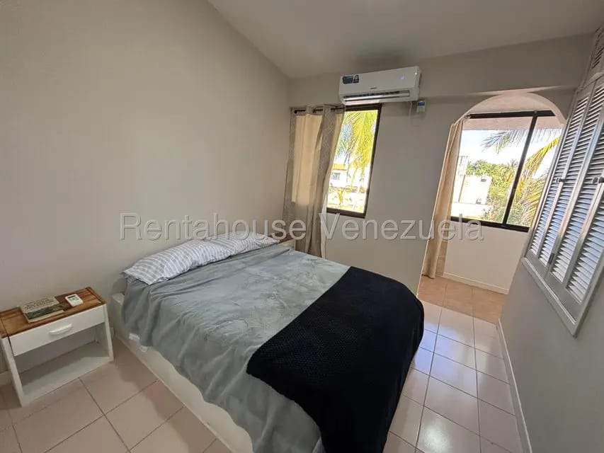 Townhouse (Duplex) en Venta en La Mira, Nueva Esparta - 20