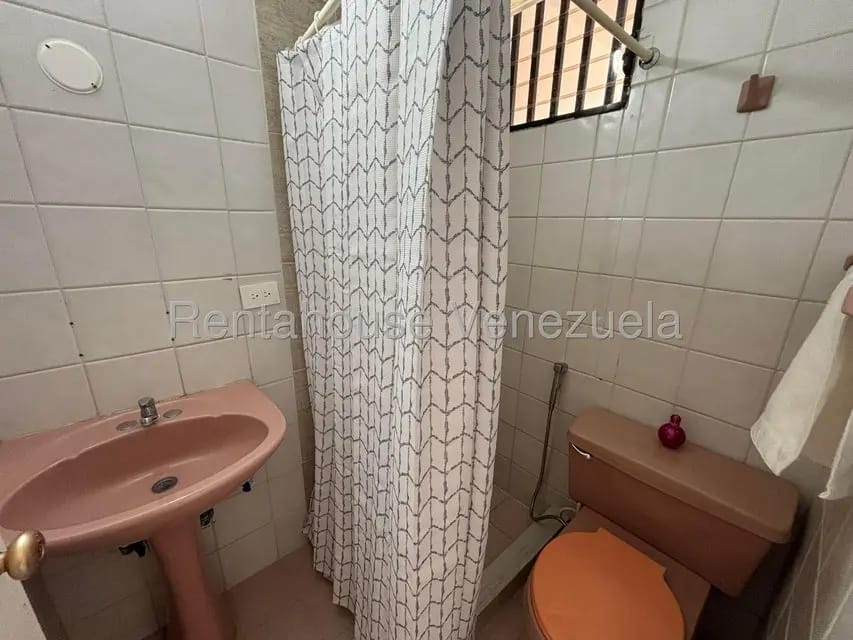 Townhouse (Duplex) en Venta en La Mira, Nueva Esparta - 21