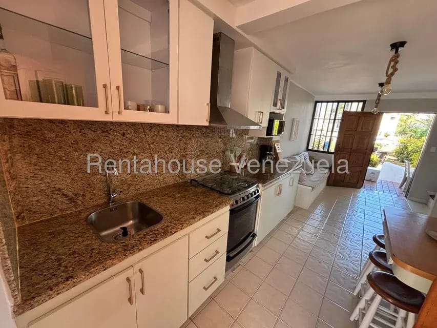 Townhouse (Duplex) en Venta en La Mira, Nueva Esparta - 10