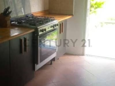 Venta de Terreno con acogedor chalet tipo cabaña en la Colonia Tovar - 7