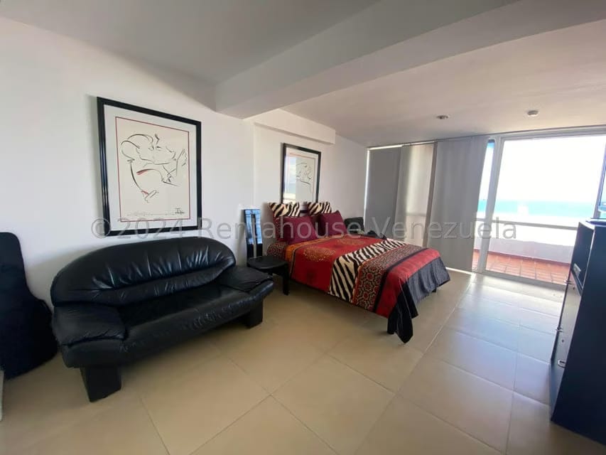 Apartamento (1 Nivel) en Venta en Avenida Bolivar, Nueva Esparta - 24