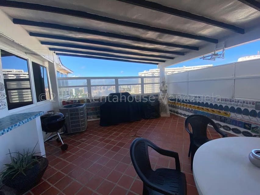 Apartamento (1 Nivel) en Venta en Avenida Bolivar, Nueva Esparta - 39