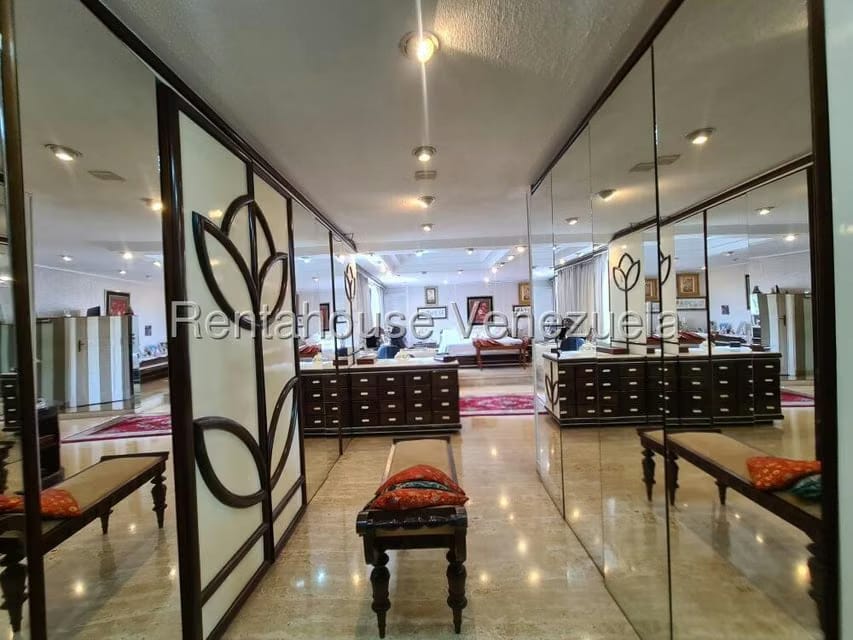 Casa (Duplex) en Venta en Altamira, Distrito Metropolitano - 25