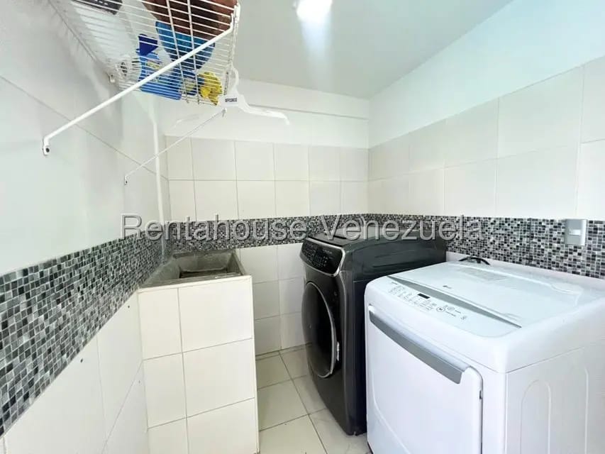 Casa (Duplex) en Venta en La Riberena, Lara - 32