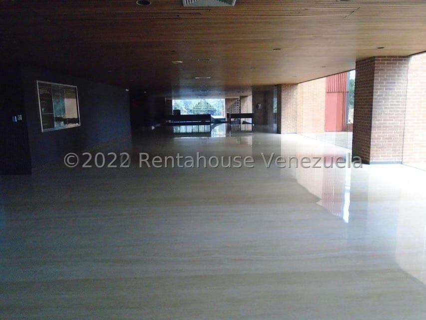 Comercial (Oficina) en Venta en Chuao, Distrito Metropolitano - 2
