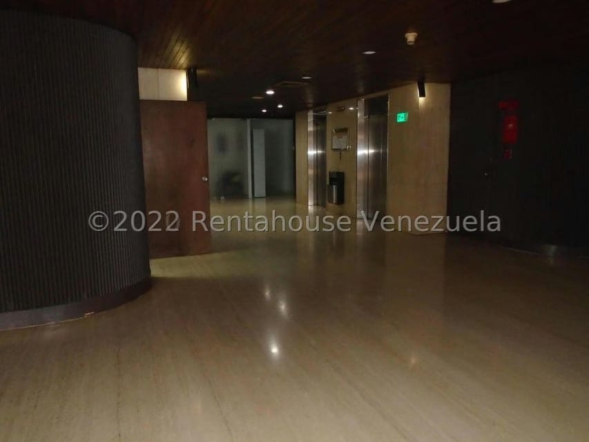 Comercial (Oficina) en Venta en Chuao, Distrito Metropolitano - 3