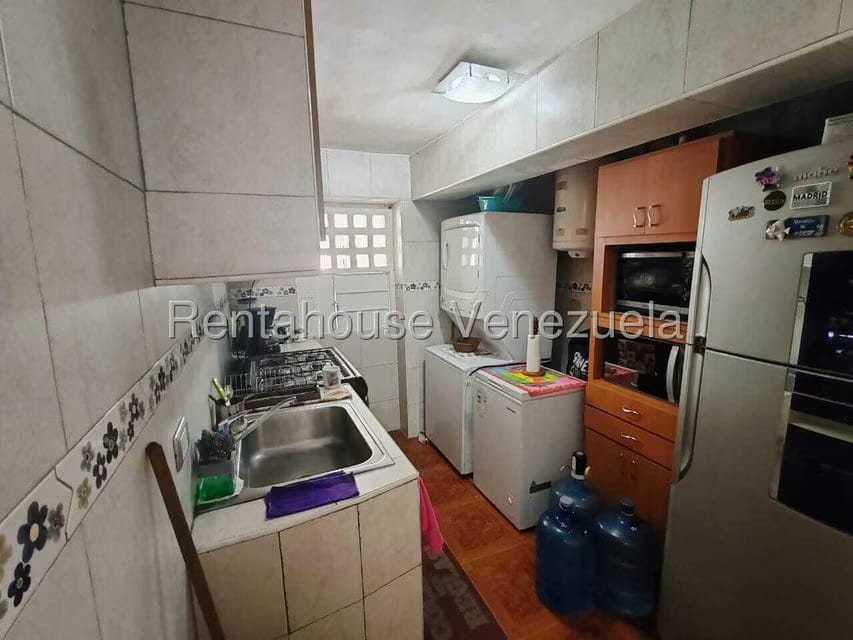 Apartamento (1 Nivel) en Venta en El Valle, Distrito Metropolitano - 12