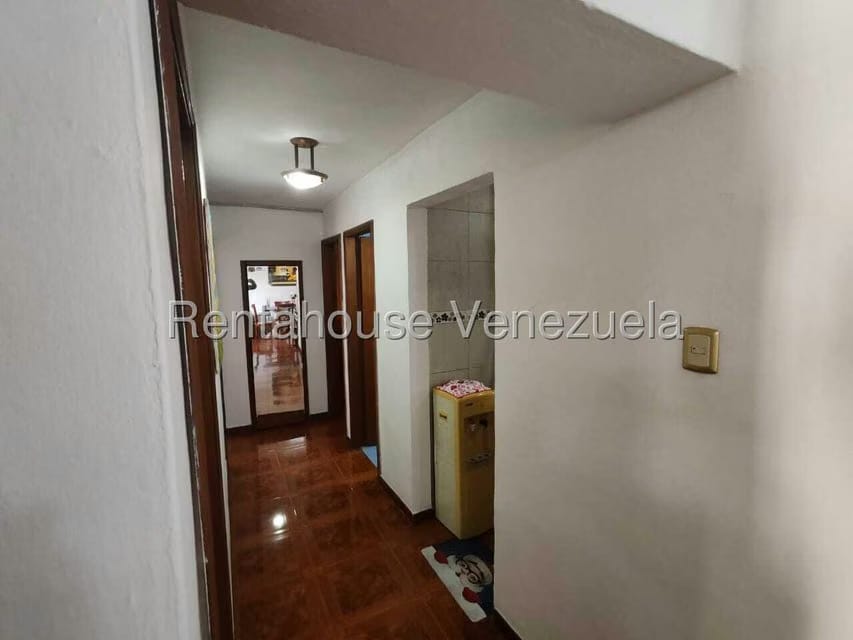 Apartamento (1 Nivel) en Venta en El Valle, Distrito Metropolitano - 14