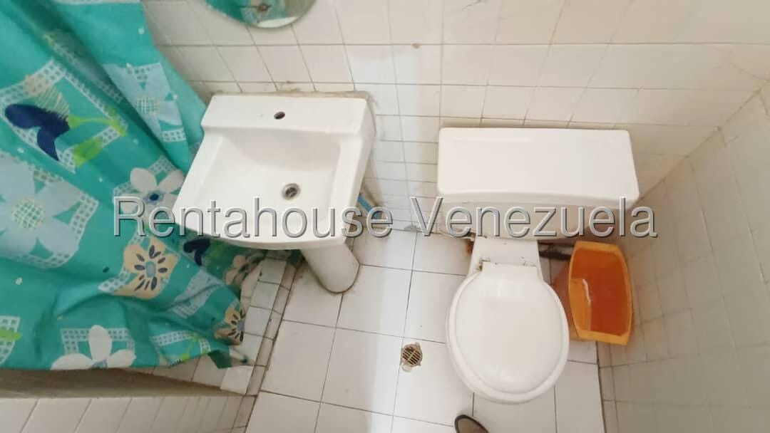 Comercial (Edificio) en Venta en Centro, Lara - 28