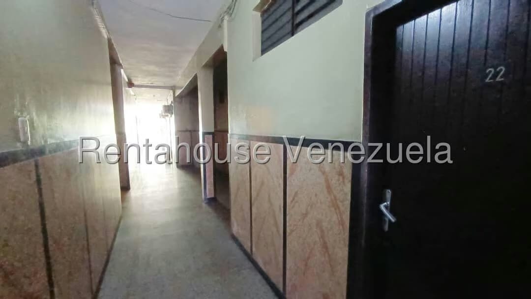 Comercial (Edificio) en Venta en Centro, Lara - 8