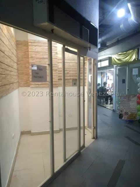 Comercial (Local Comercial) en Venta en Caricuao, Distrito Metropolitano - 6