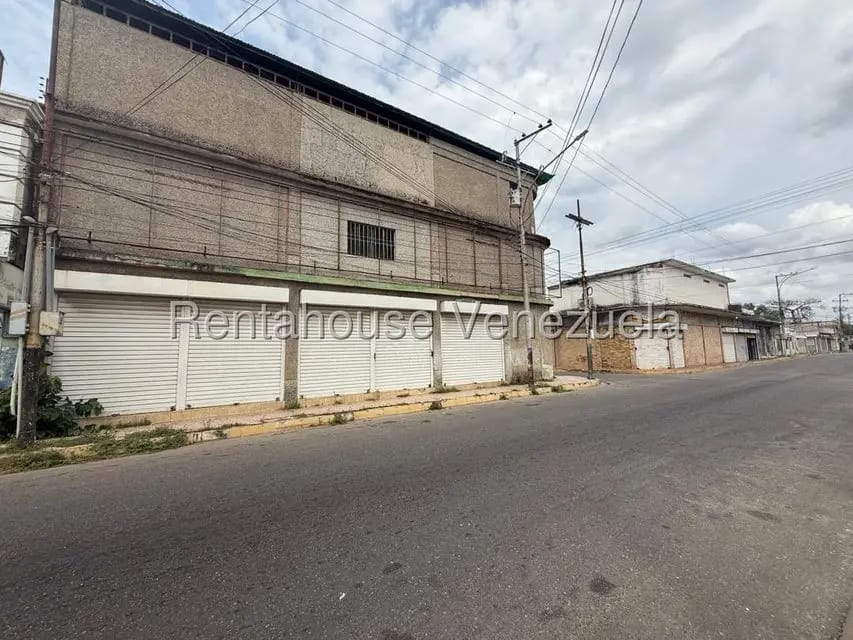 Comercial (Local Comercial) en Venta en Casco Central, Zulia - 12