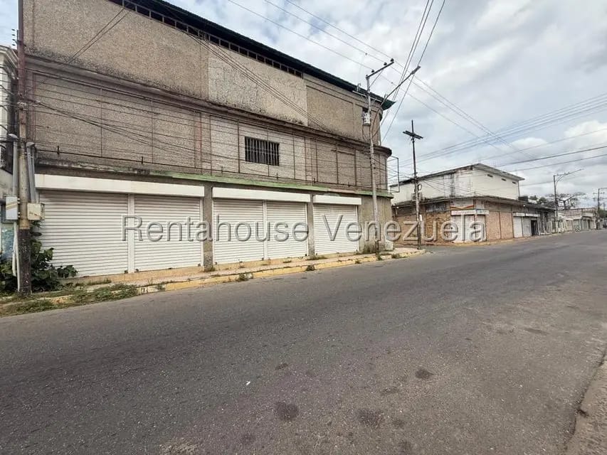 Comercial (Local Comercial) en Venta en Casco Central, Zulia - 13