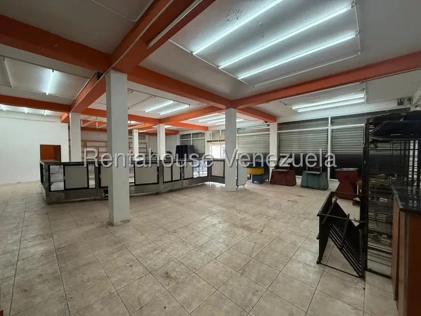 Comercial (Local Comercial) en Venta en Casco Central, Zulia - 16