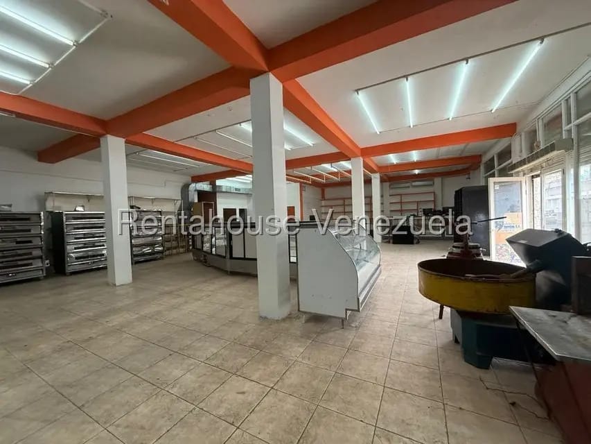 Comercial (Local Comercial) en Venta en Casco Central, Zulia - 4