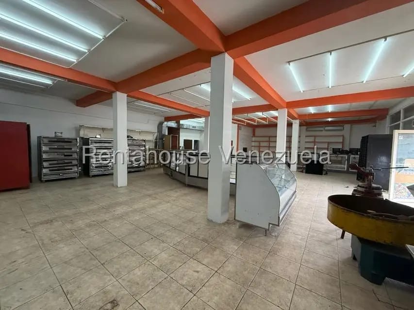 Comercial (Local Comercial) en Venta en Casco Central, Zulia - 5