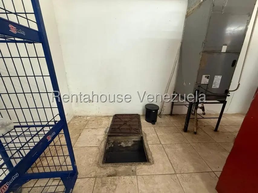 Comercial (Local Comercial) en Venta en Casco Central, Zulia - 6