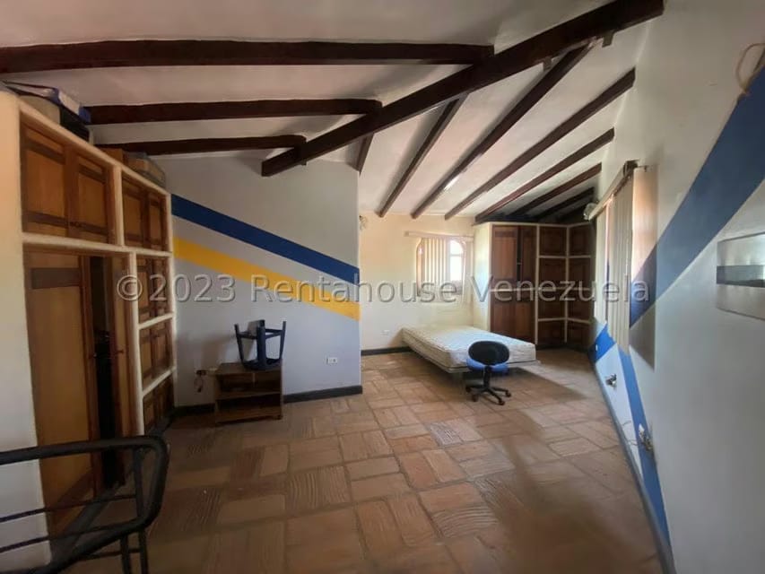 Casa (Colonial) en Venta en Flor Amarillo, Carabobo - 21
