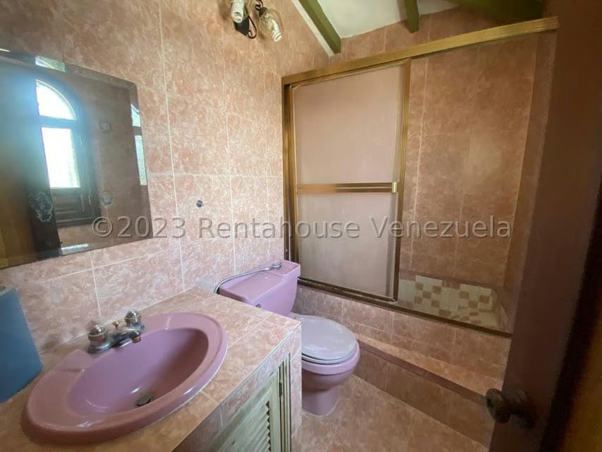 Casa (Colonial) en Venta en Flor Amarillo, Carabobo - 22